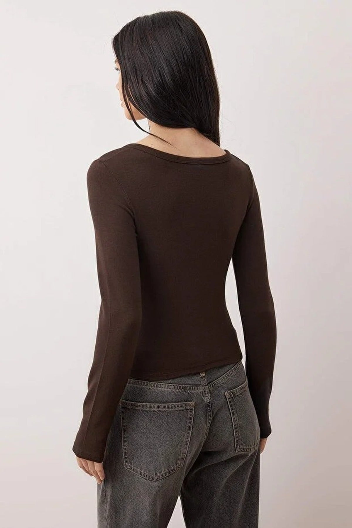 Full Front Snap Fitted Knit Blouse