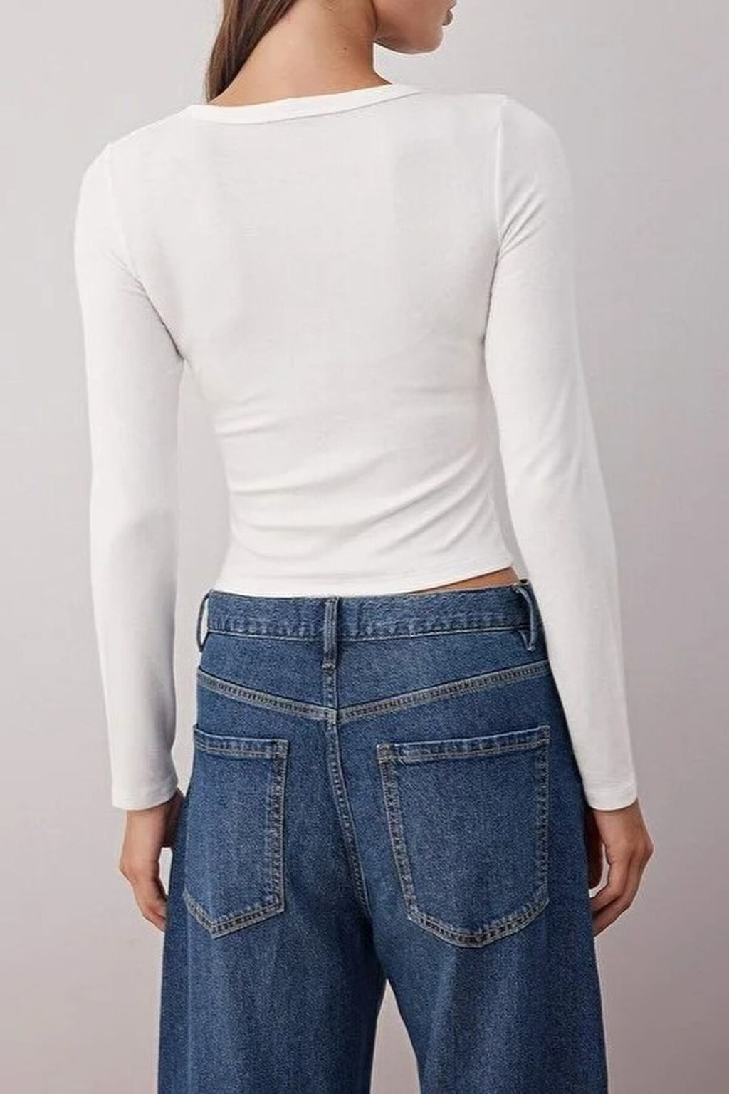 Full Front Snap Fitted Knit Blouse