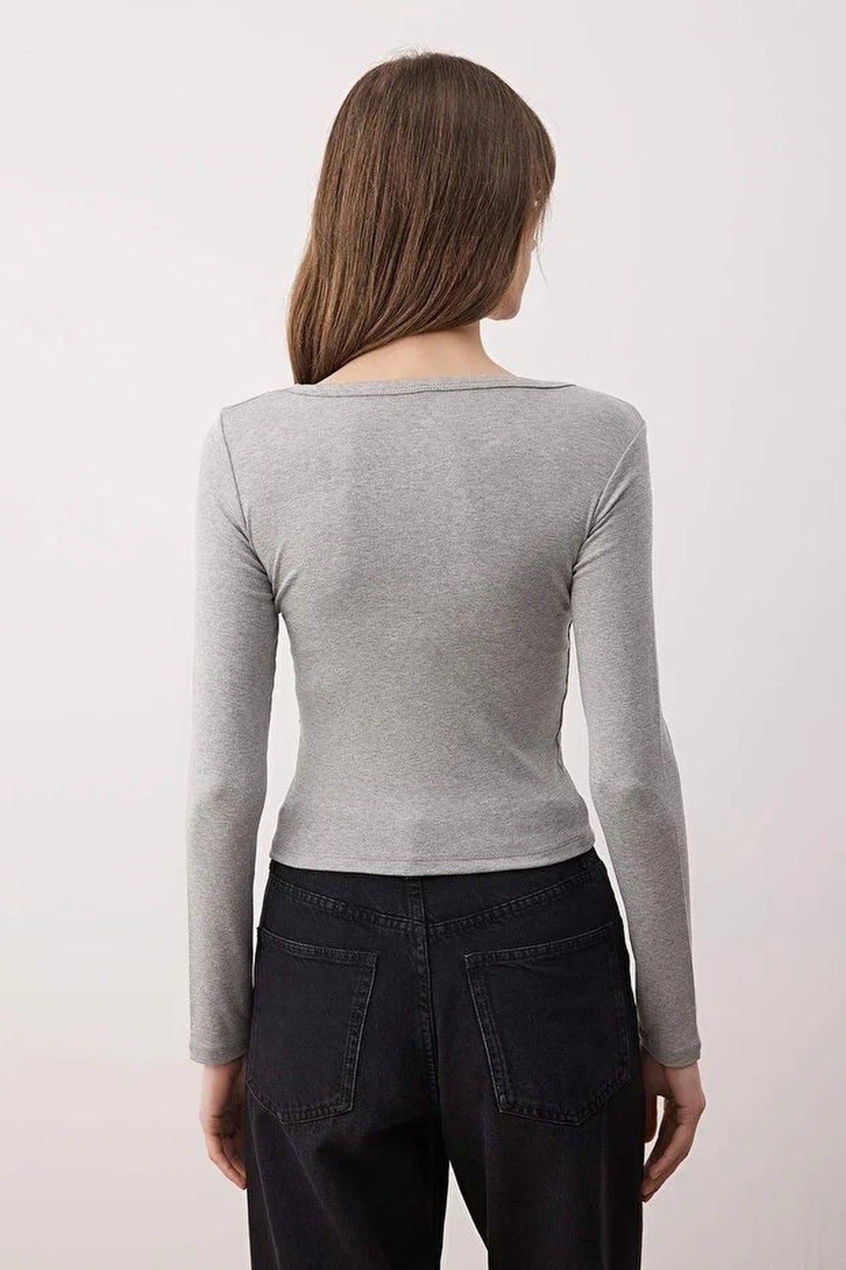 Full Front Snap Fitted Knit Blouse