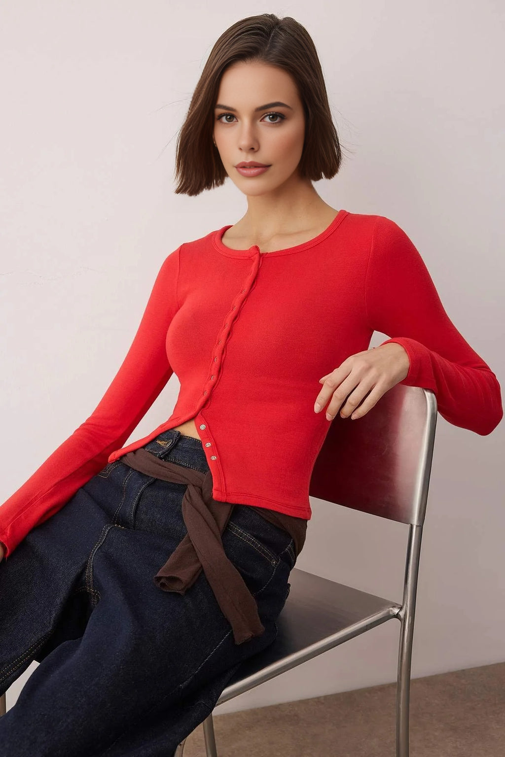 Full Front Snap Fitted Knit Blouse