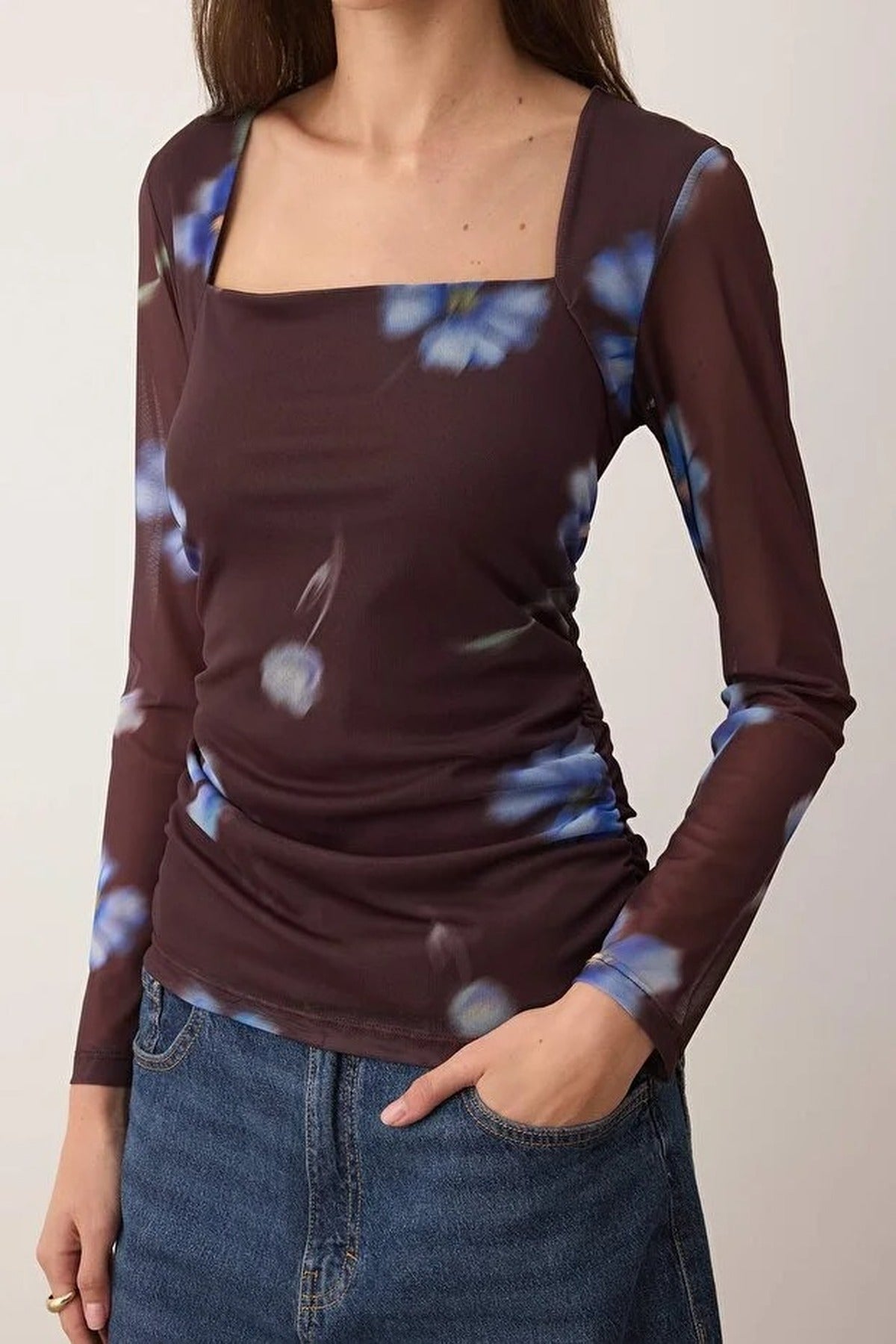 Printed Drape Detail Fitted Long Sleeve Knitted Blouse