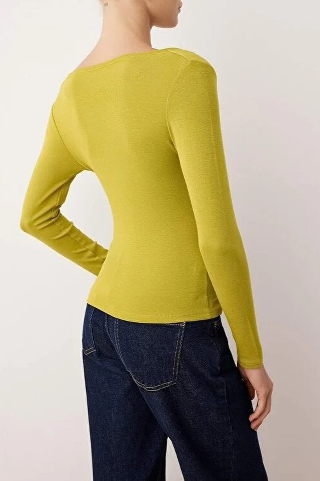 Asymmetrical Neckline Detail Flexible Knit Blouse