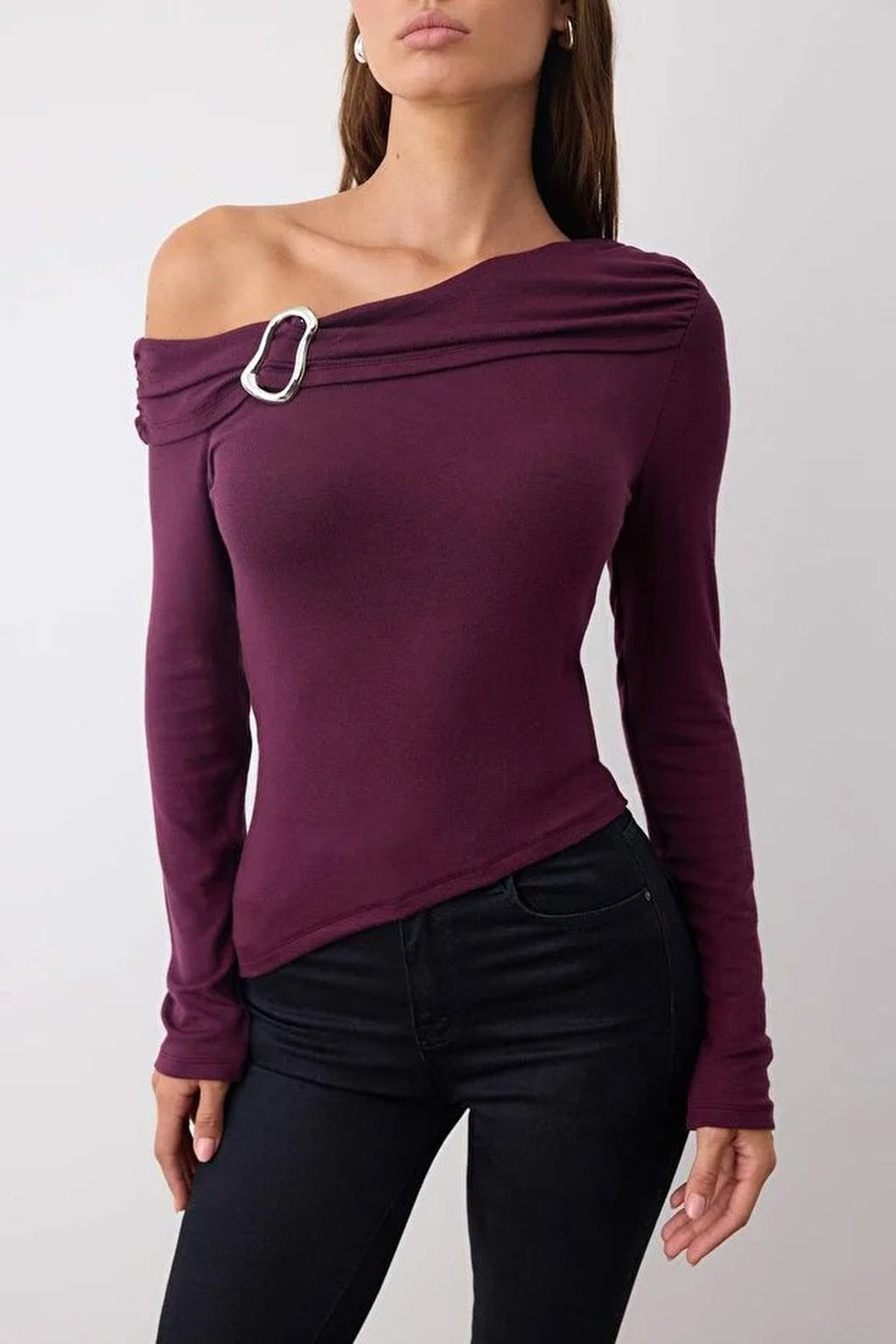 Asymmetrical Neckline Fitted Knitted Blouse with Accessory Details