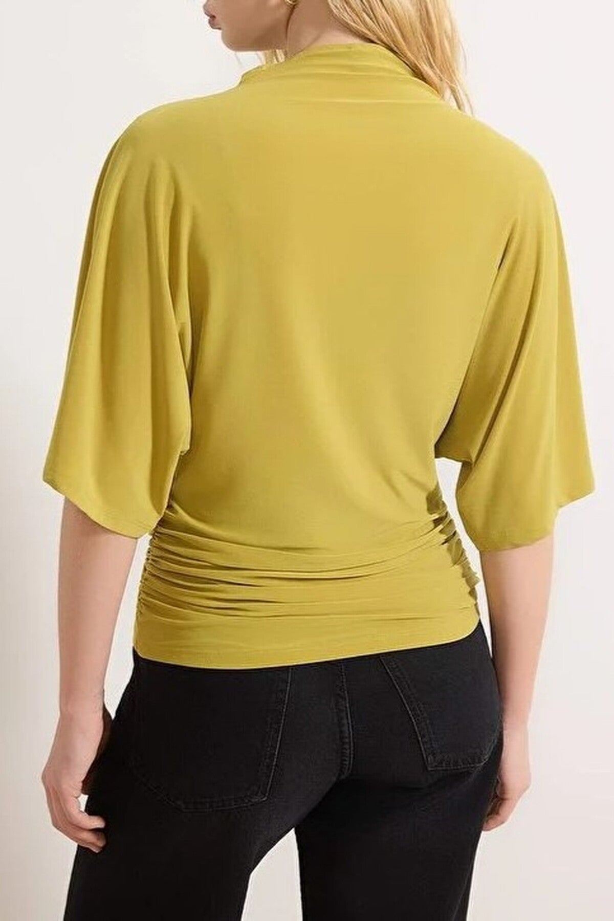 Boat Neck Batwing Sleeve Stretchy Knit Blouse