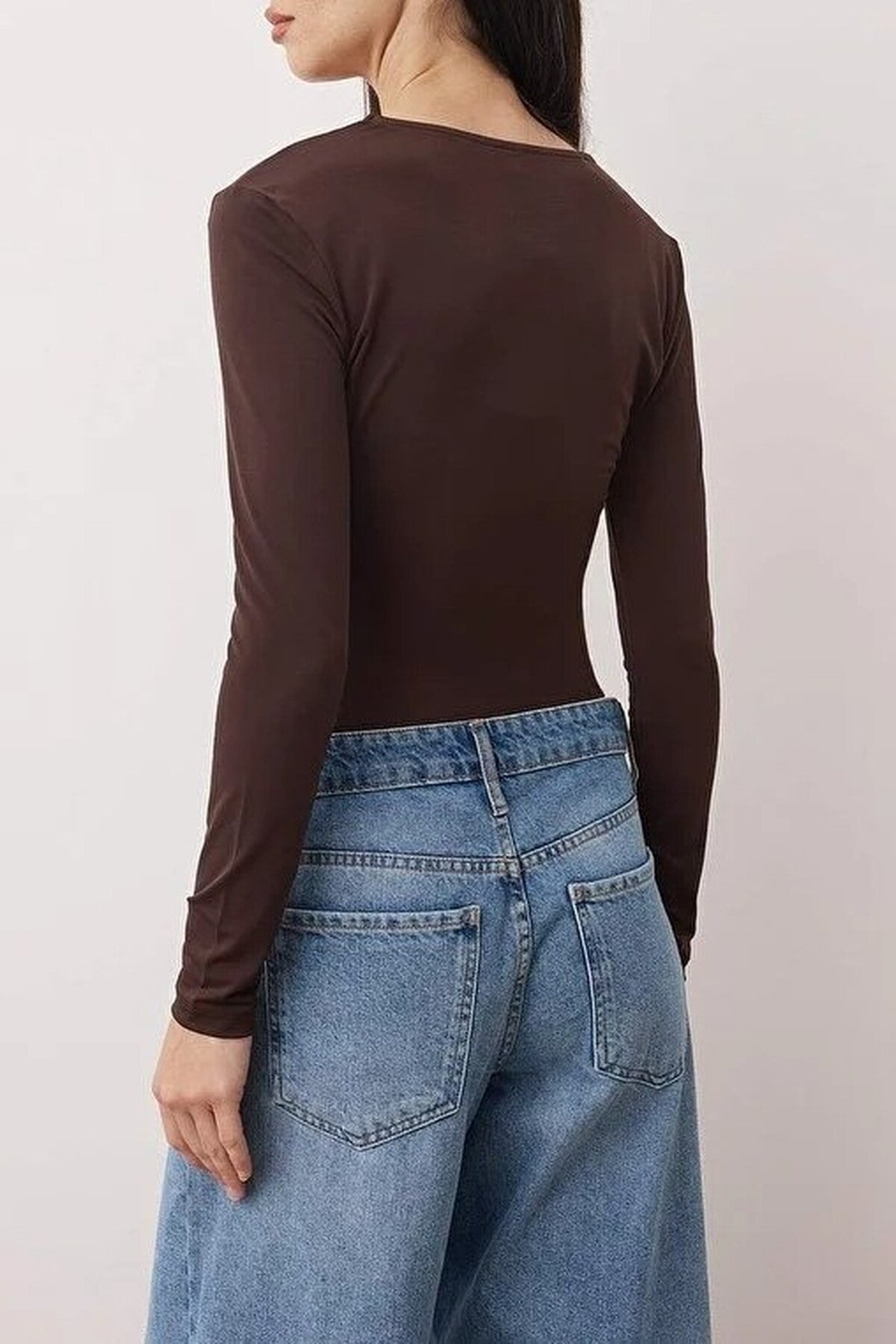V-Neck Lace Detailed Bodysuit