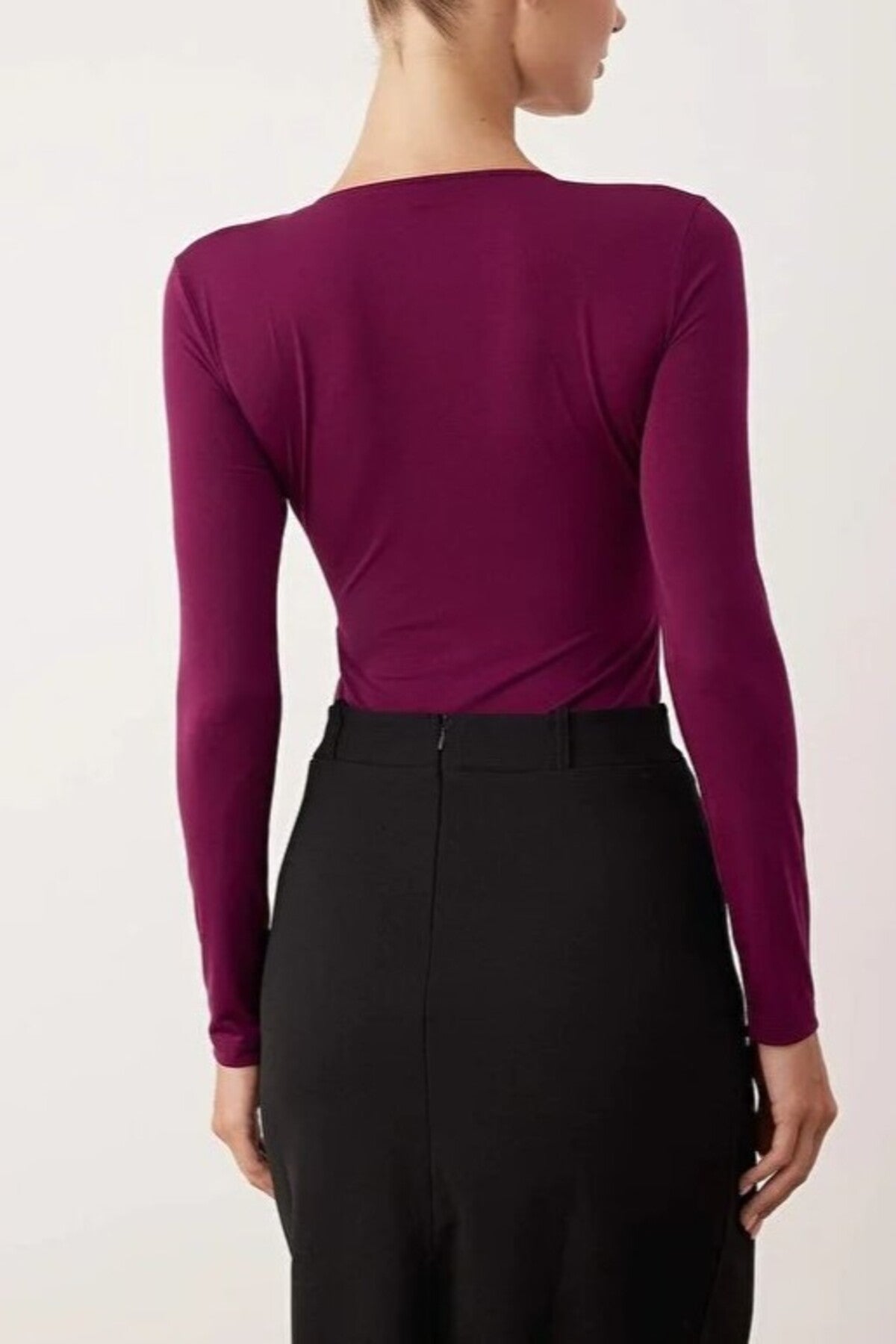 V-Neck Lace Detailed Bodysuit