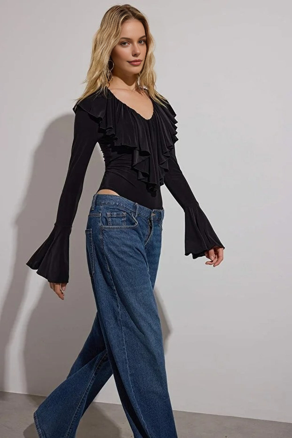 V-Neck Knit Sandy Bodysuit