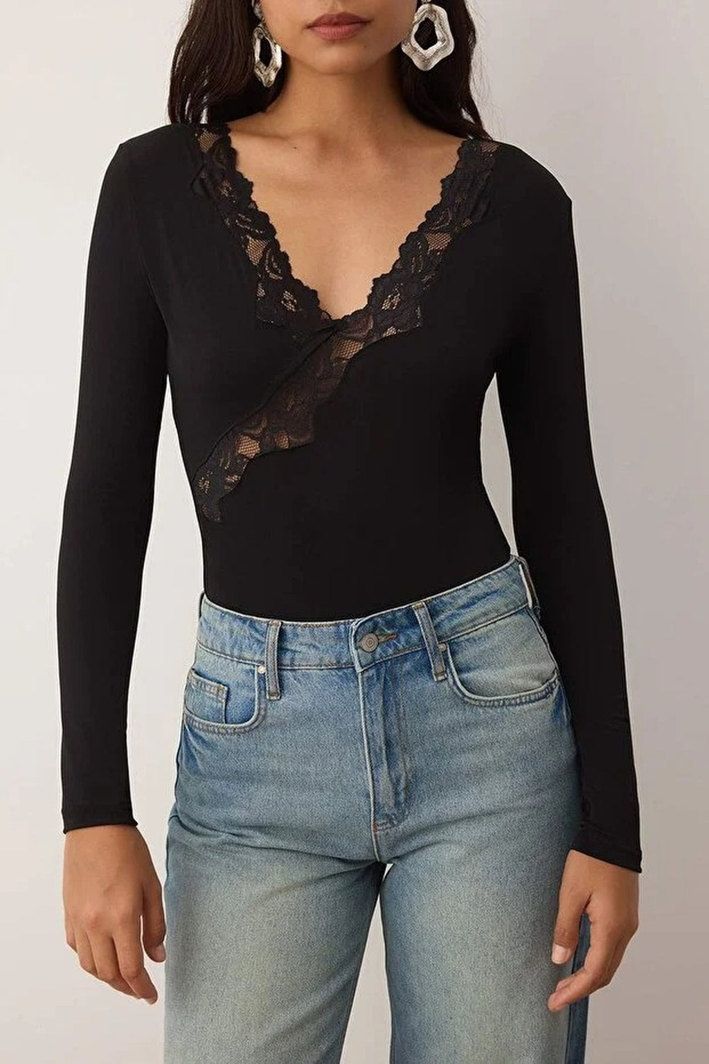 Lace Detail V-Neck Knit Bodysuit