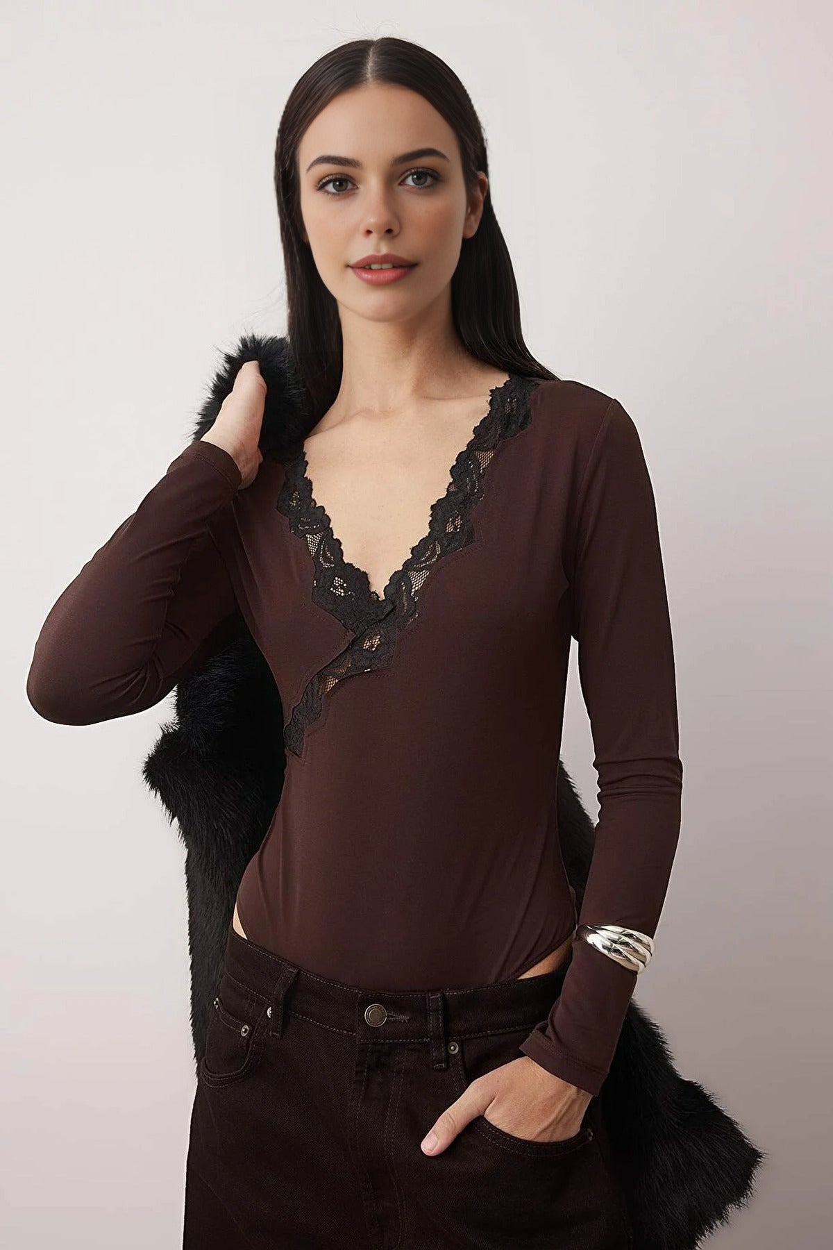 Lace Detail V-Neck Knit Bodysuit