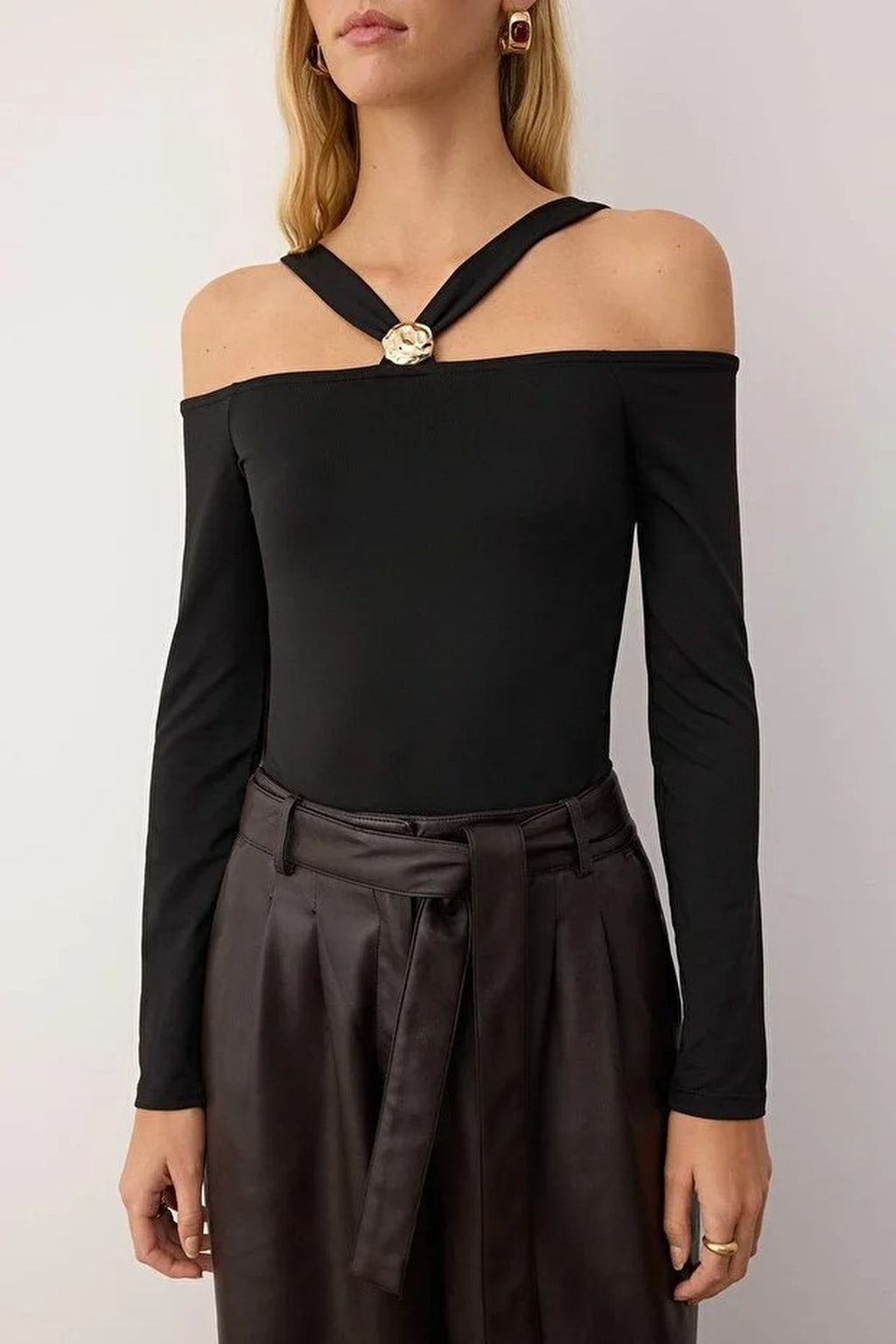 Knit Bodysuit with Accessory Detail