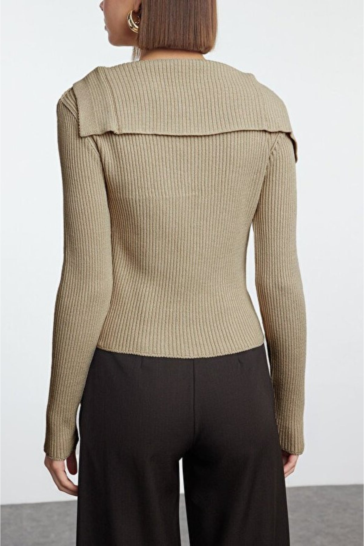 Mercerized Look Premium Yarn Fitted Knit Cardigan