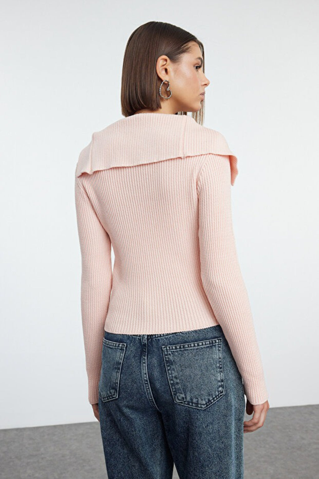 Mercerized Look Premium Yarn Fitted Knit Cardigan