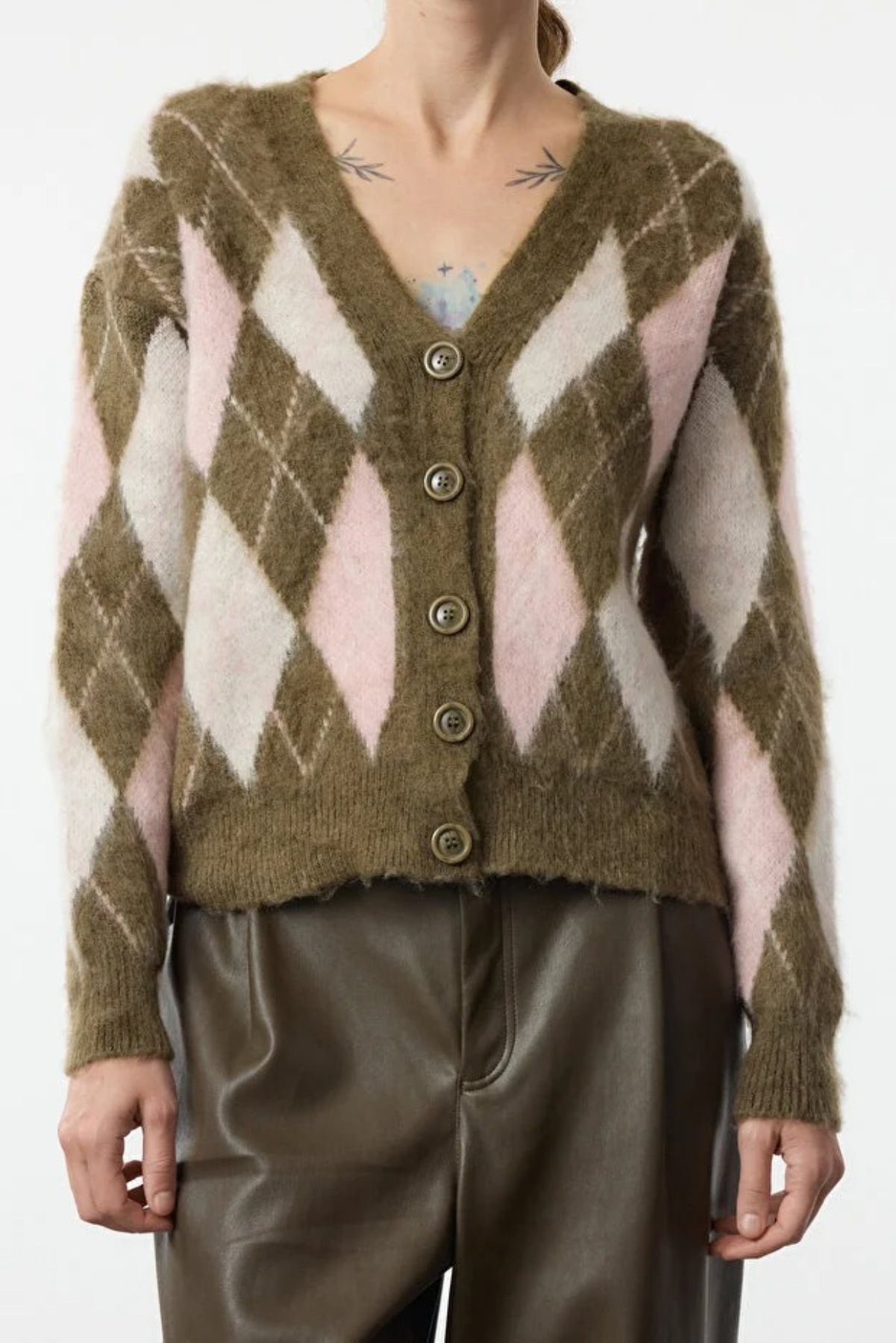 V-Neck Soft Texture Argyle Pattern Knit Cardigan
