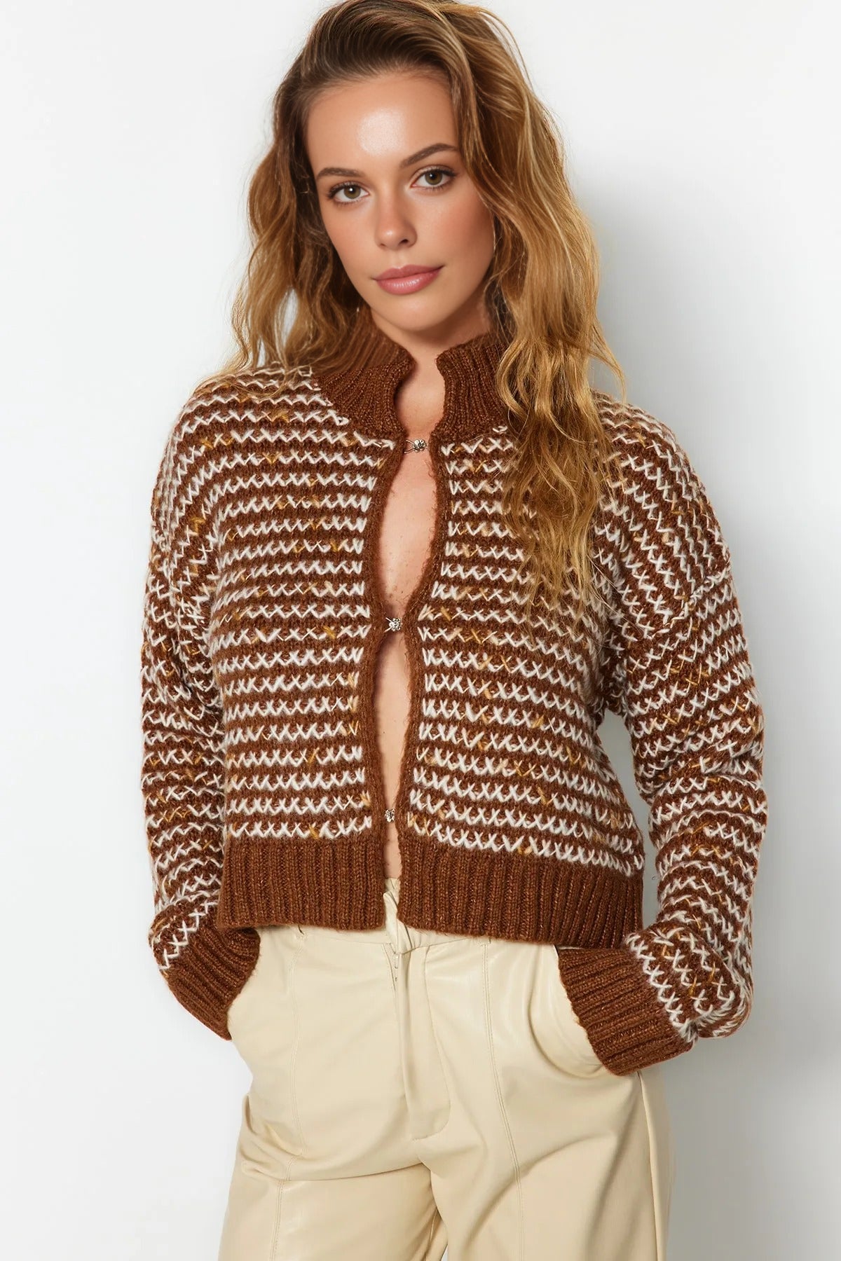 Soft Textured Gradient Knit Cardigan