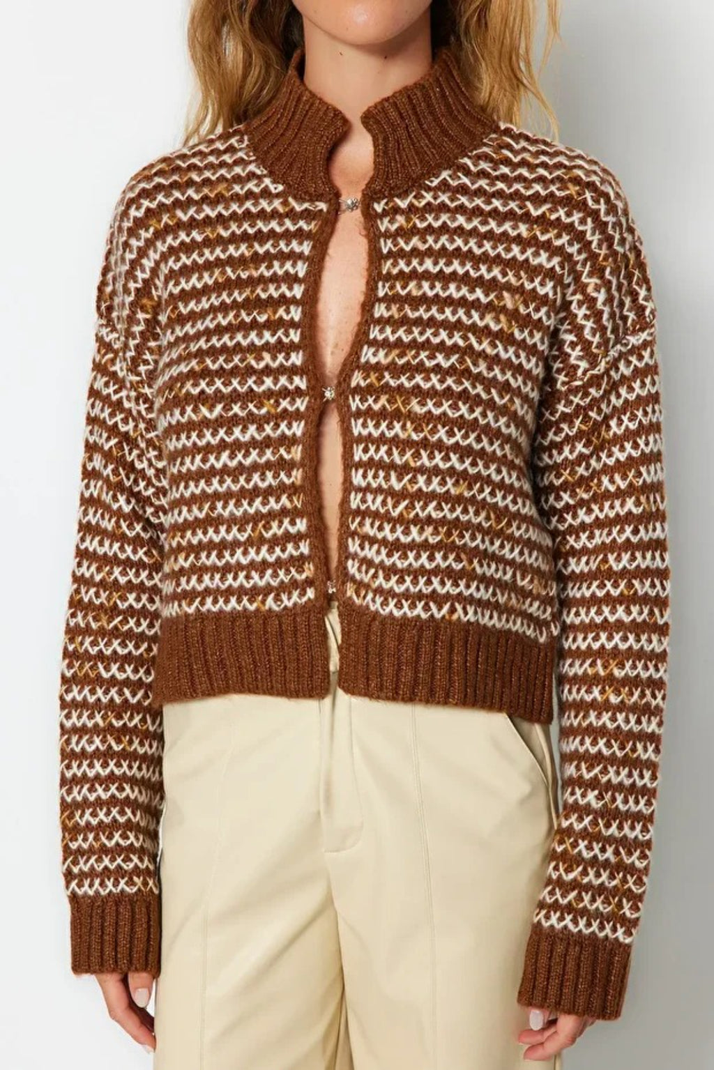 Soft Textured Gradient Knit Cardigan