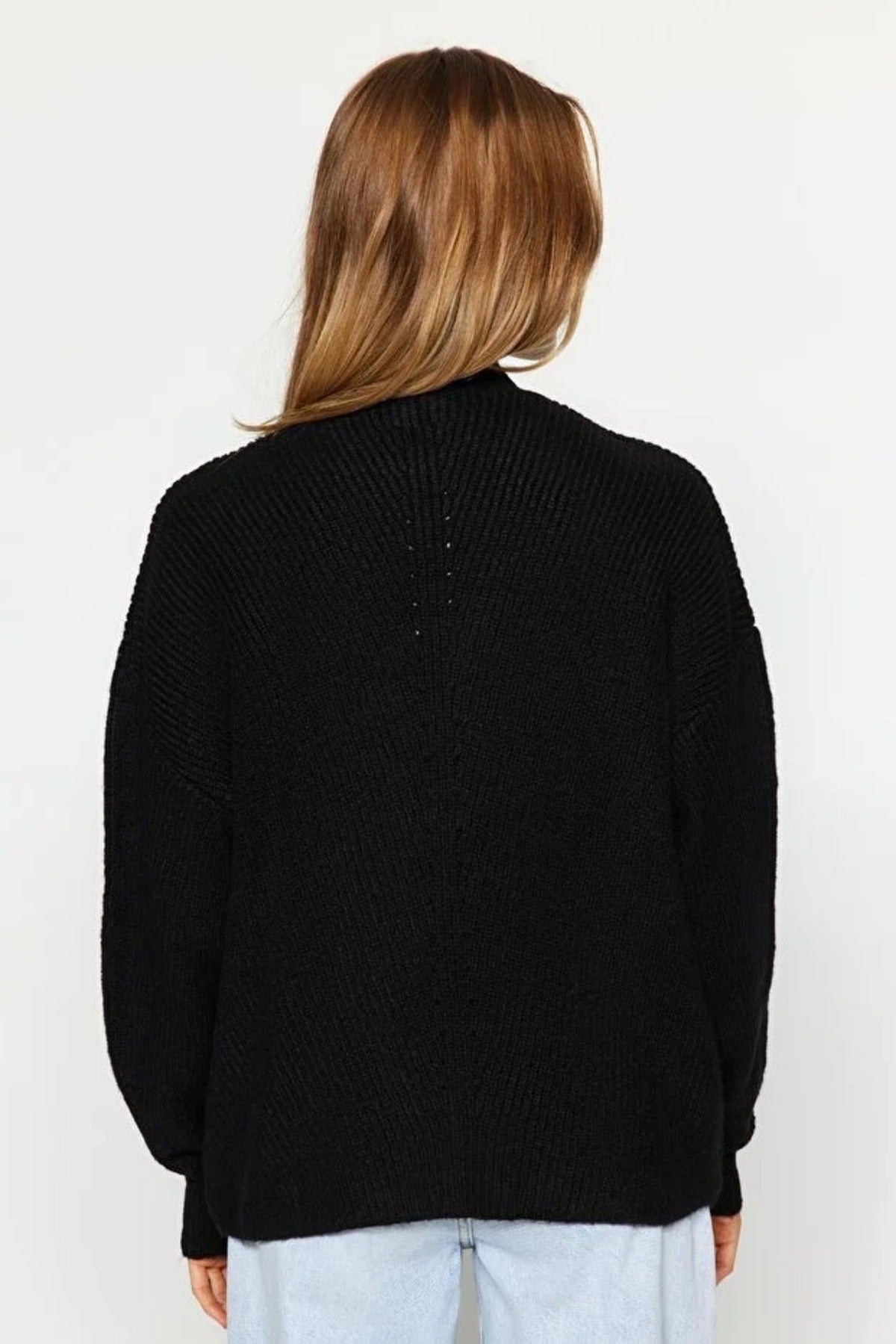 Soft Textured Pocket Detailed Knit Cardigan