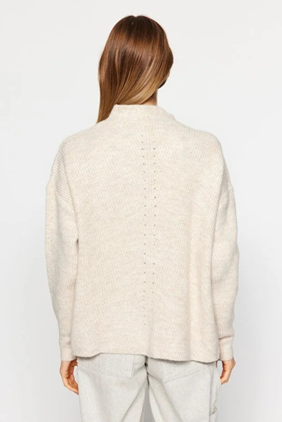 Soft Textured Pocket Detailed Knit Cardigan