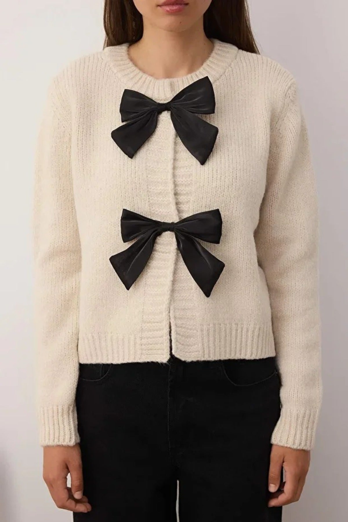 Crew Neck Knit Cardigan with Ribbon Detail