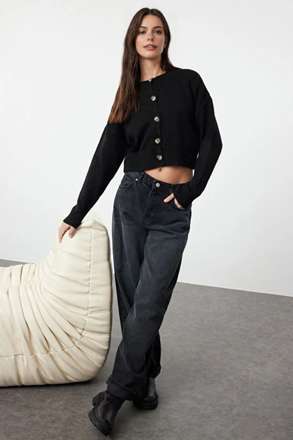 Crop Soft Textured Buttoned Knit Cardigan