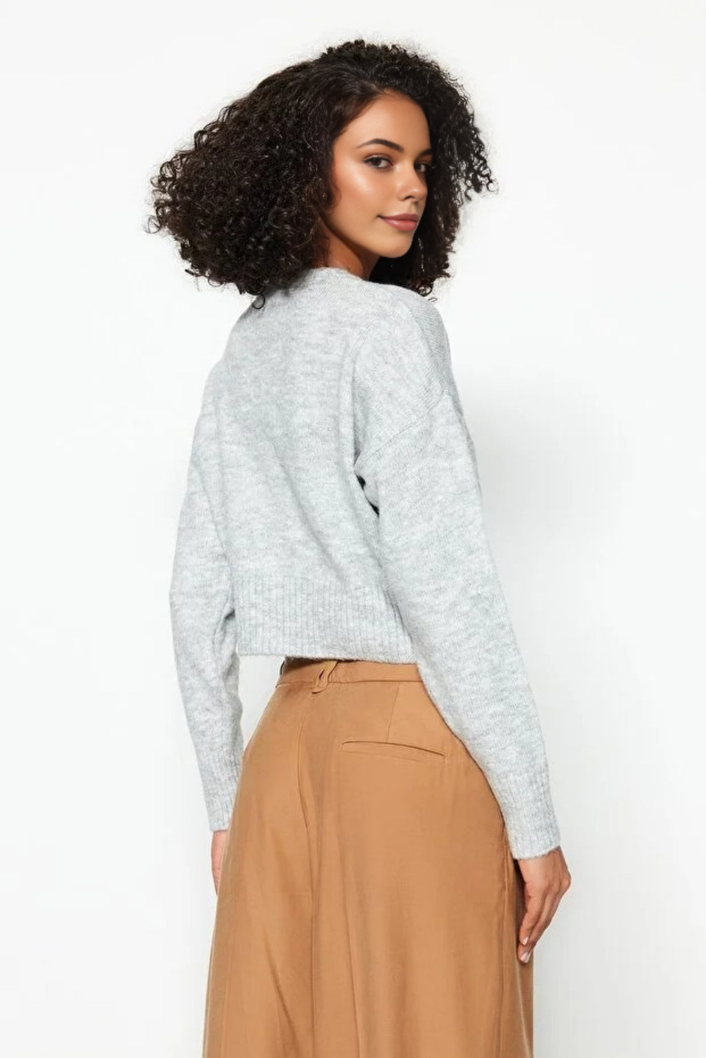 Crop Soft Textured Buttoned Knit Cardigan