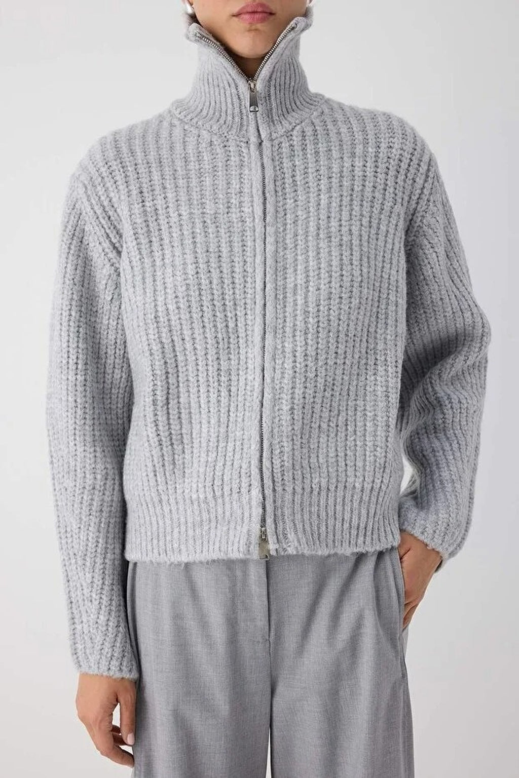 Soft-Textured Oversize Knit Cardigan with Zipper Detail