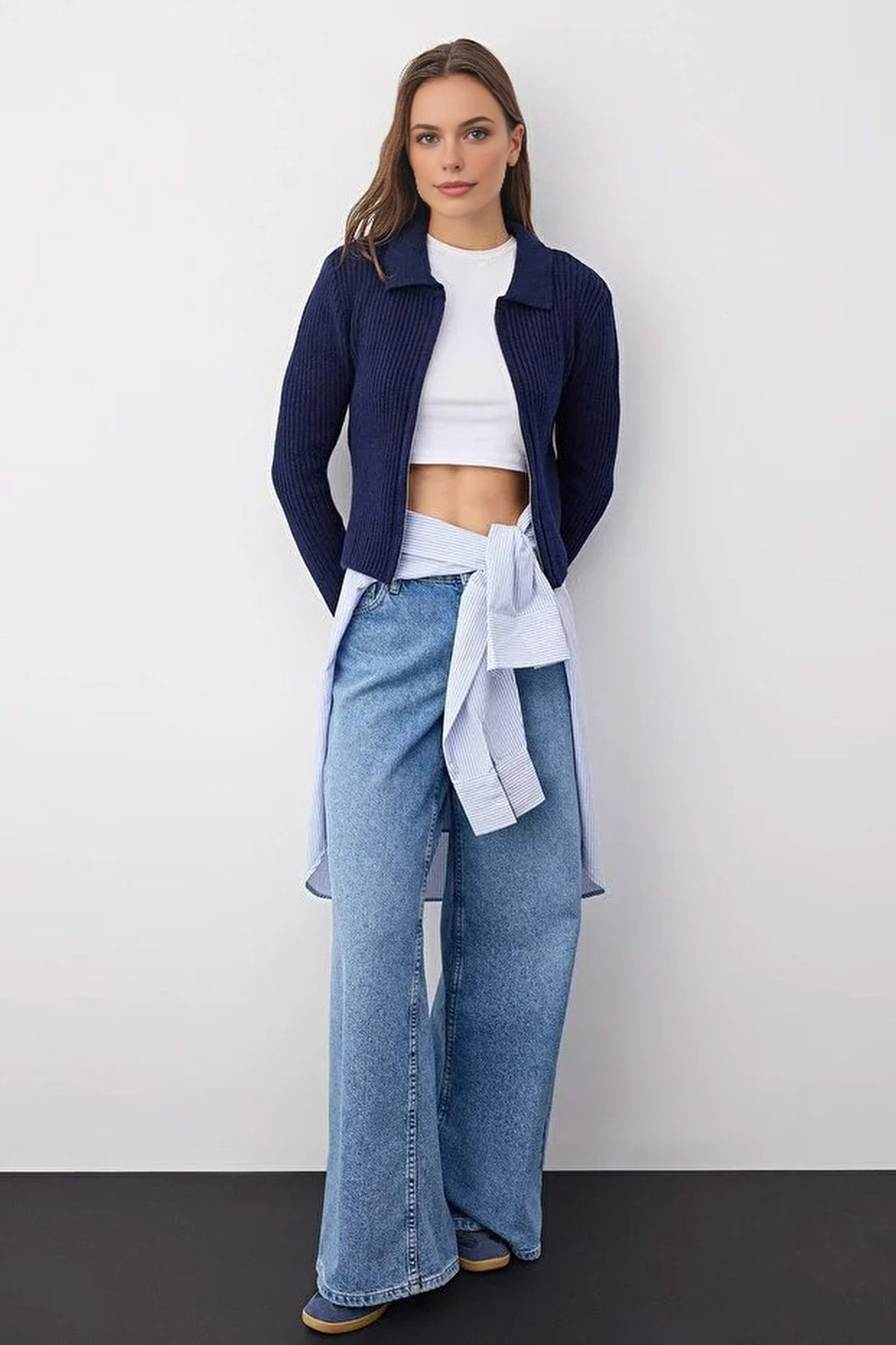 Soft Textured Knit Cardigan with Zipper Detail