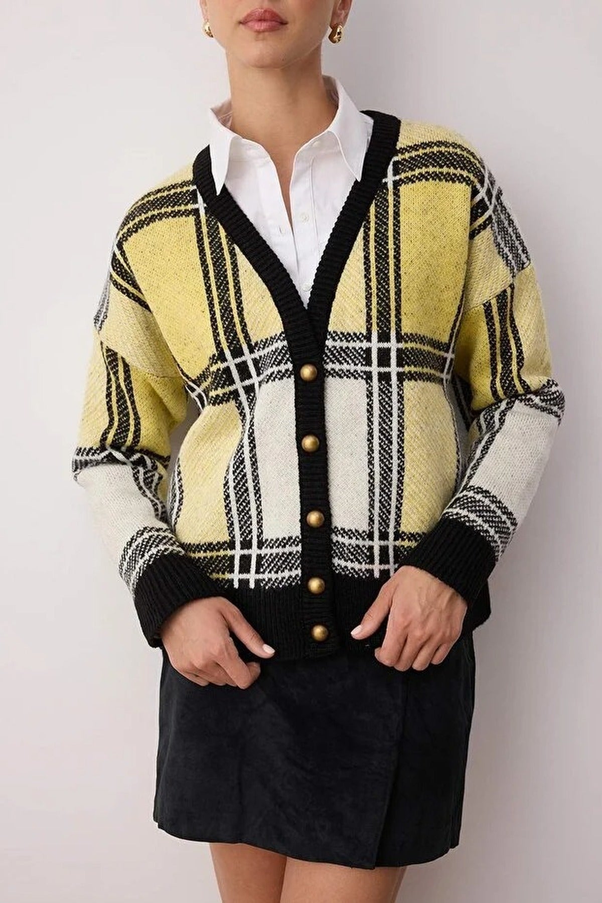 Soft-Textured Oversize Knit Cardigan