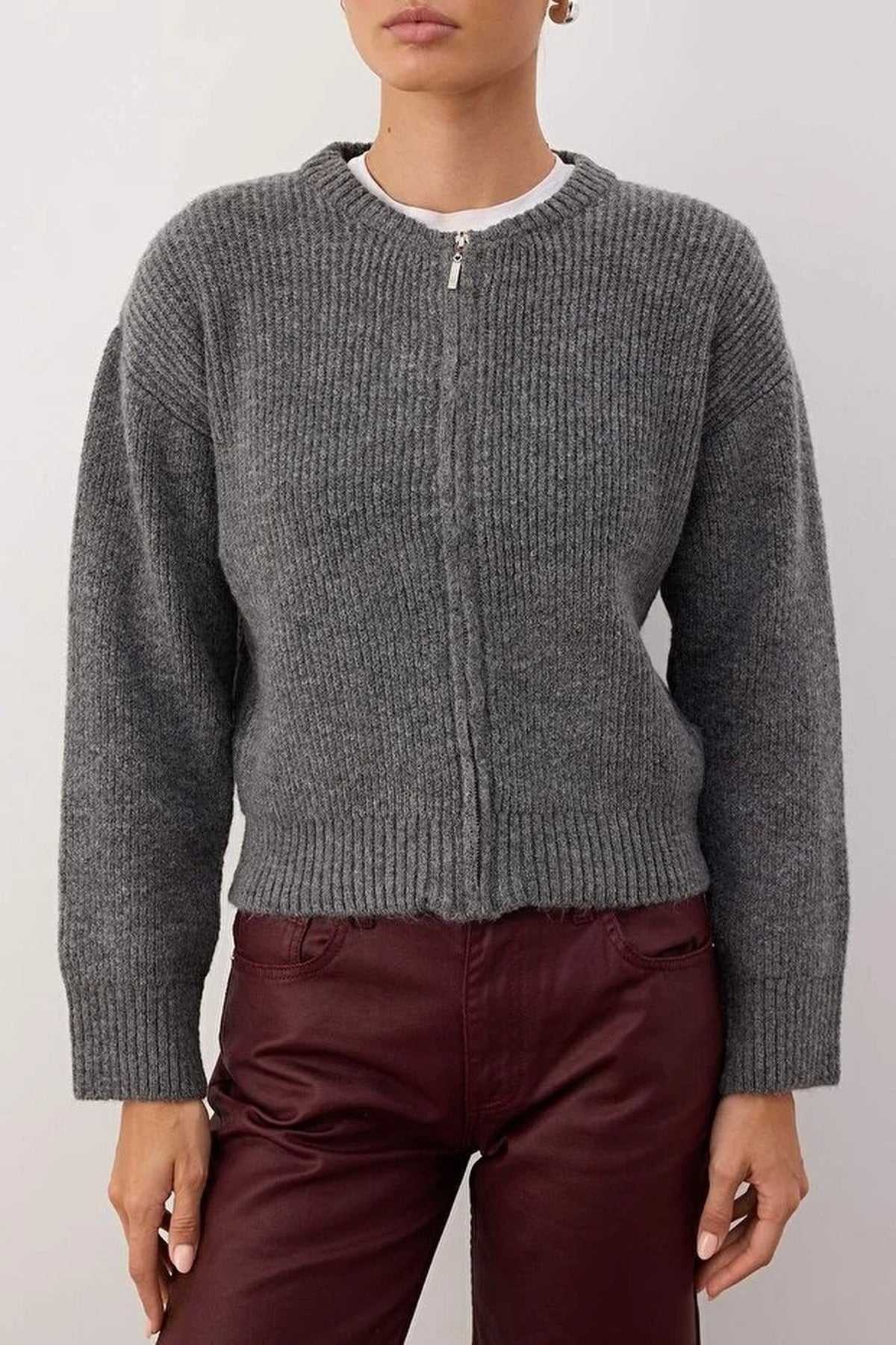 Soft Textured Basic Knit Cardigan