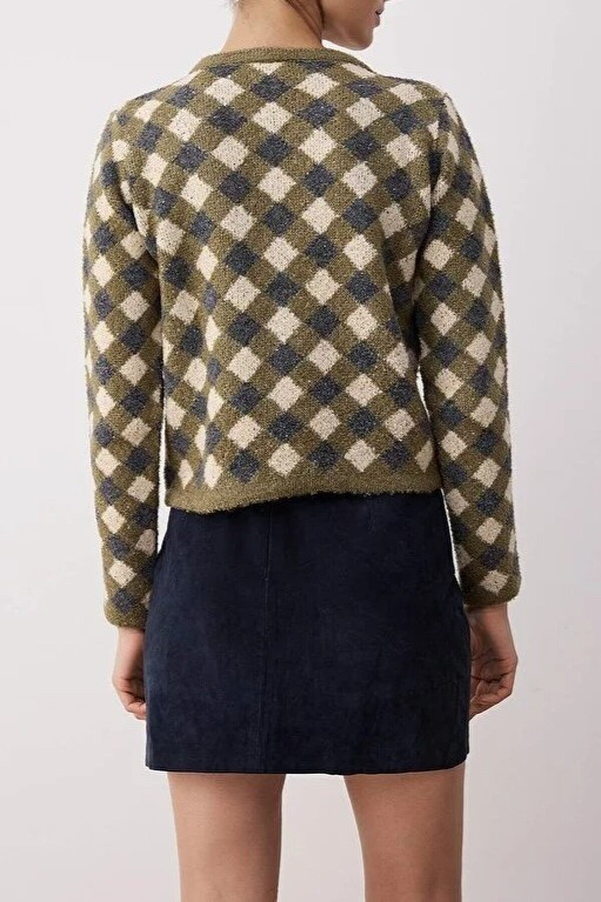 Argyle Patterned Crew Neck Crop Knit Cardigan