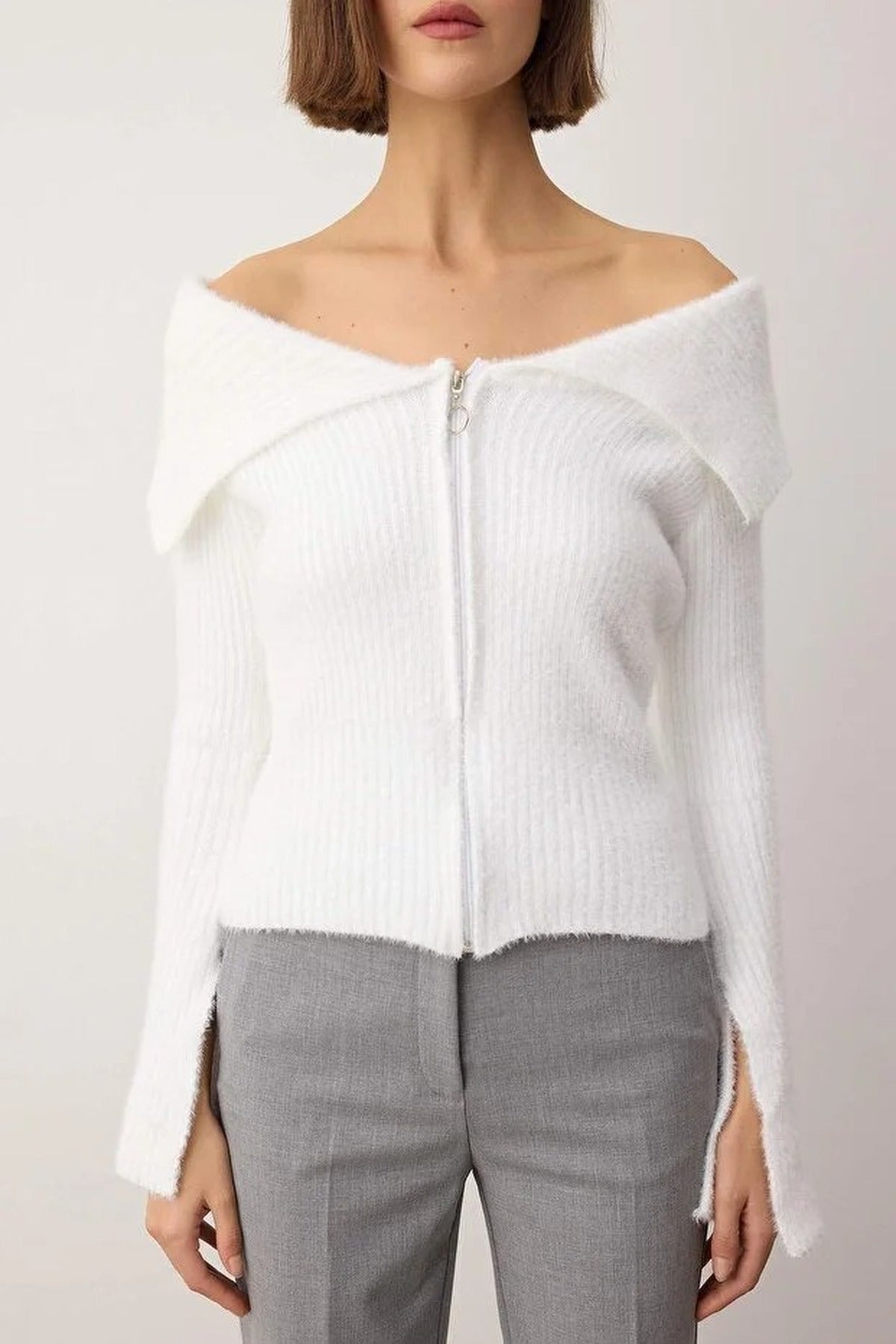 Soft Textured Turn-Down Collar Spanish Sleeve Knit Cardigan