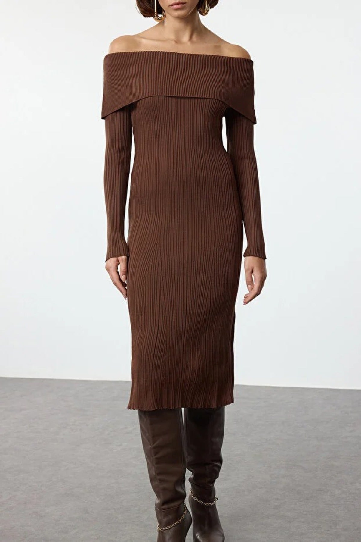 Midi Knit Basic Carmen Collar Dress