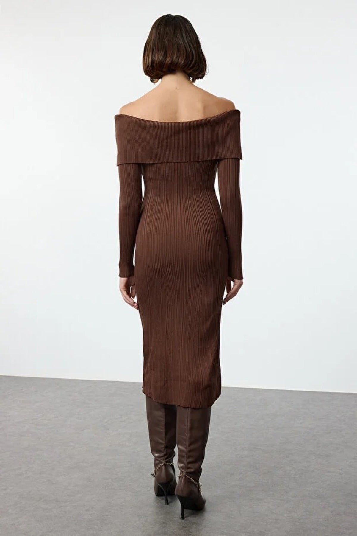 Midi Knit Basic Carmen Collar Dress