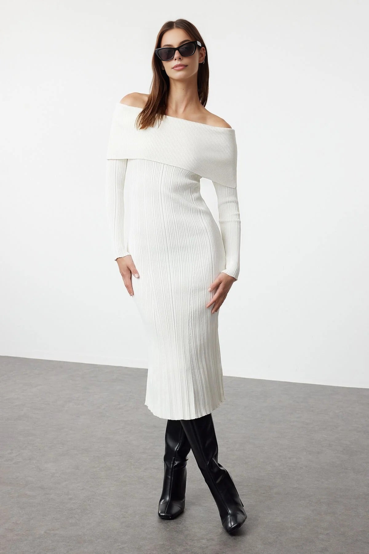 Midi Knit Basic Carmen Collar Dress