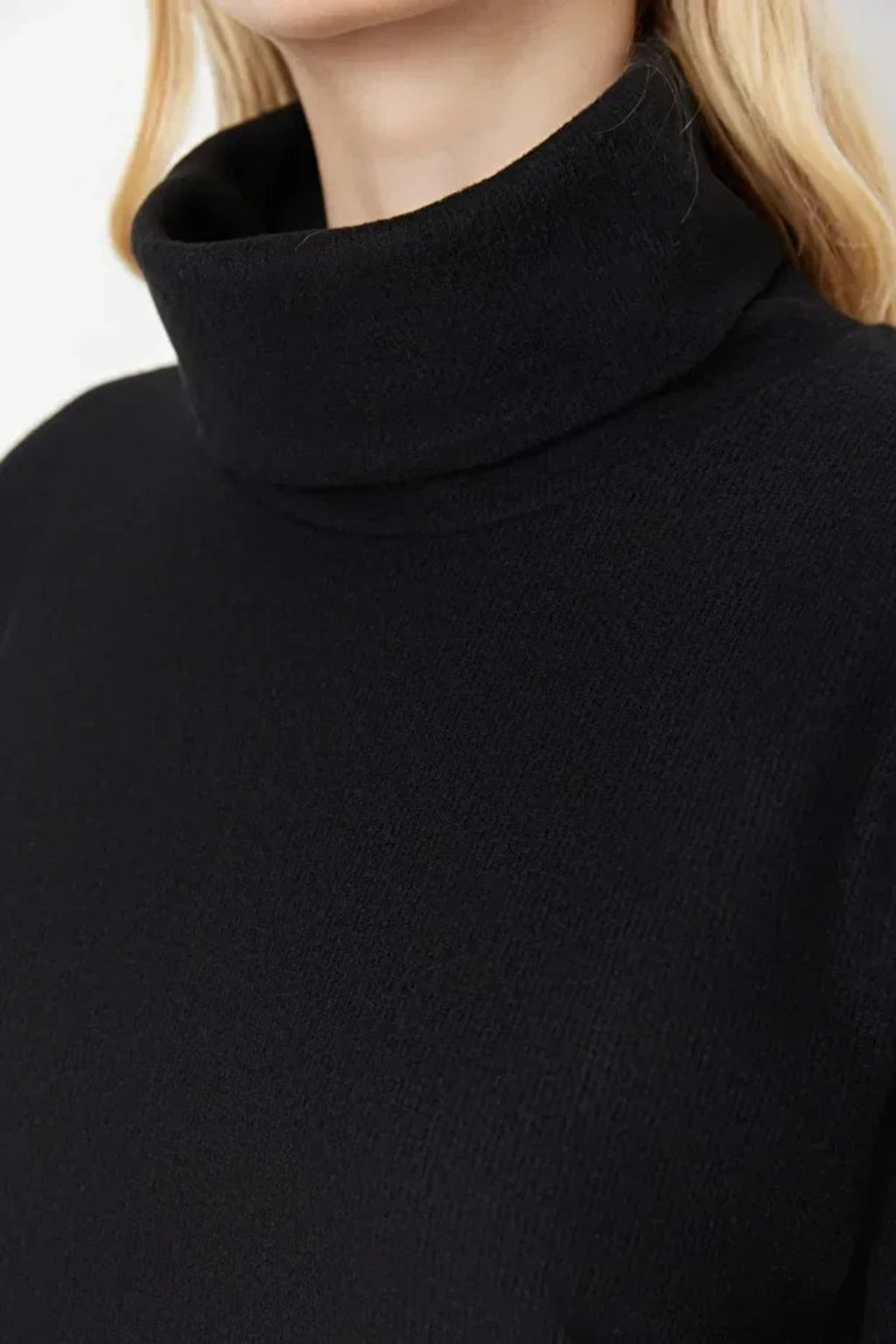 Turtleneck Long Sleeve Knit Mini Dress