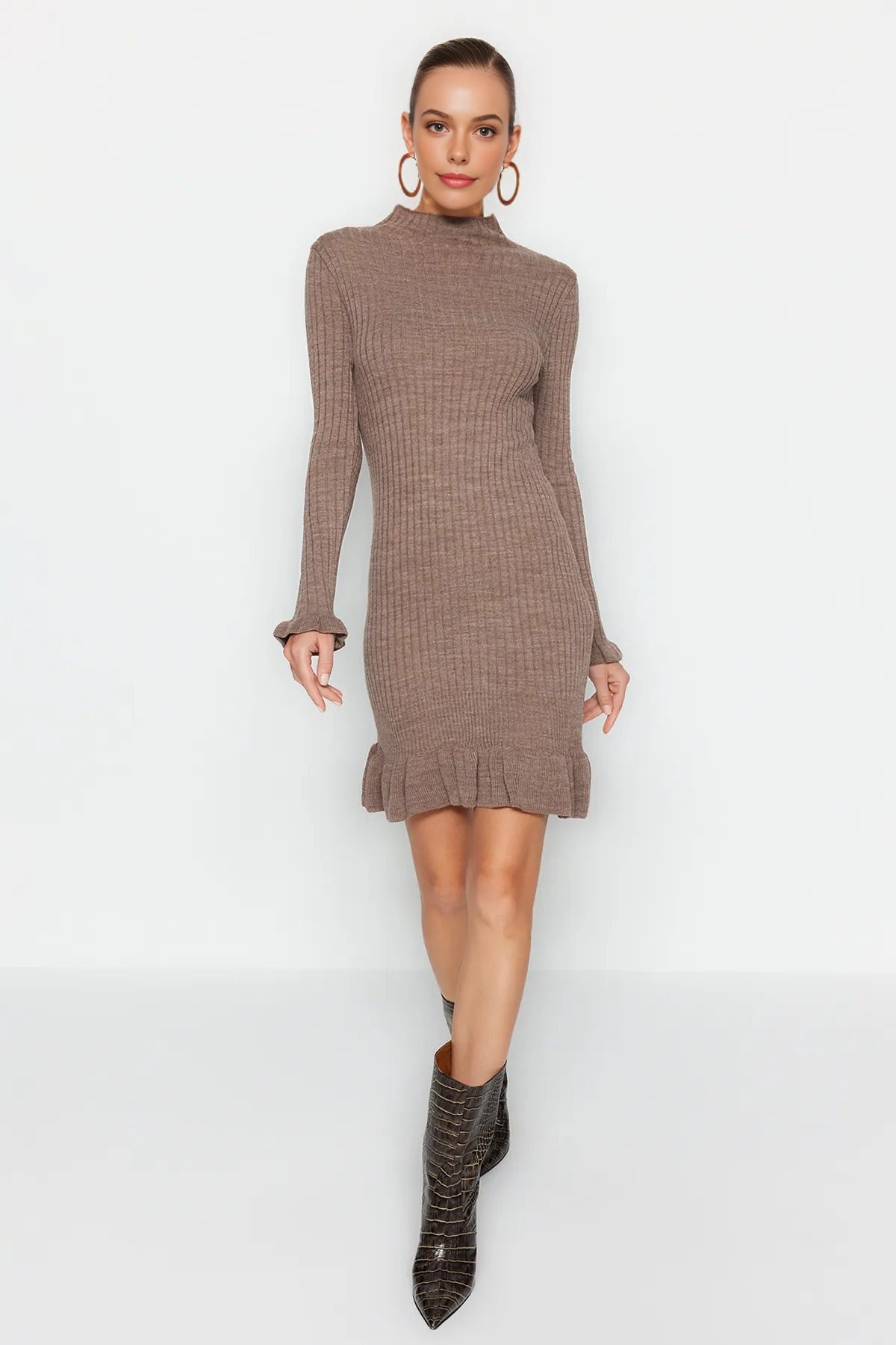 Mini Flounce Detailed Knit Dress