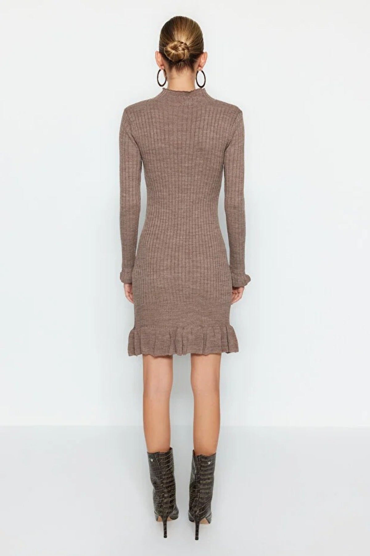 Mini Flounce Detailed Knit Dress