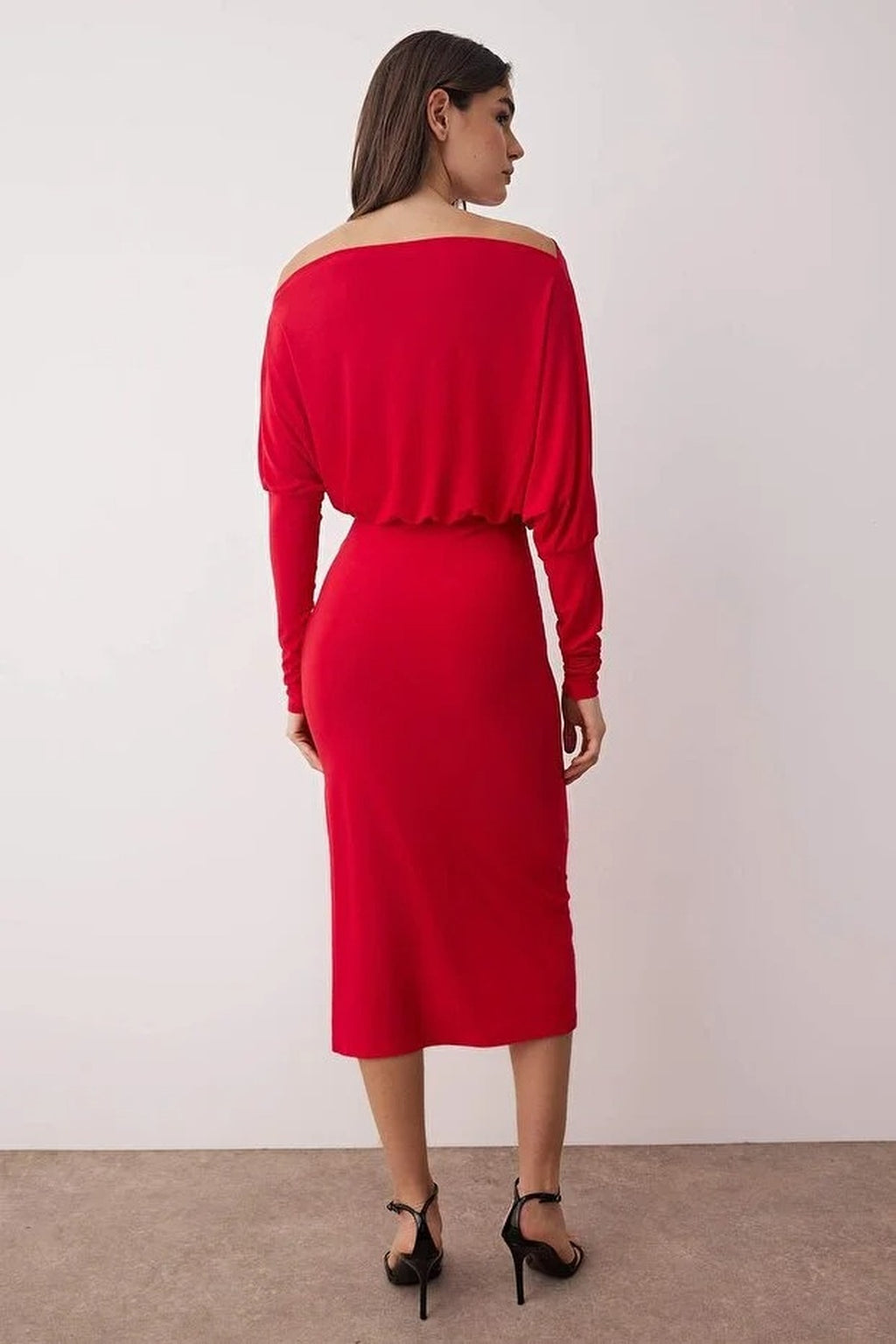 Asymmetrical Collar Stretchy Midi Knit Dress