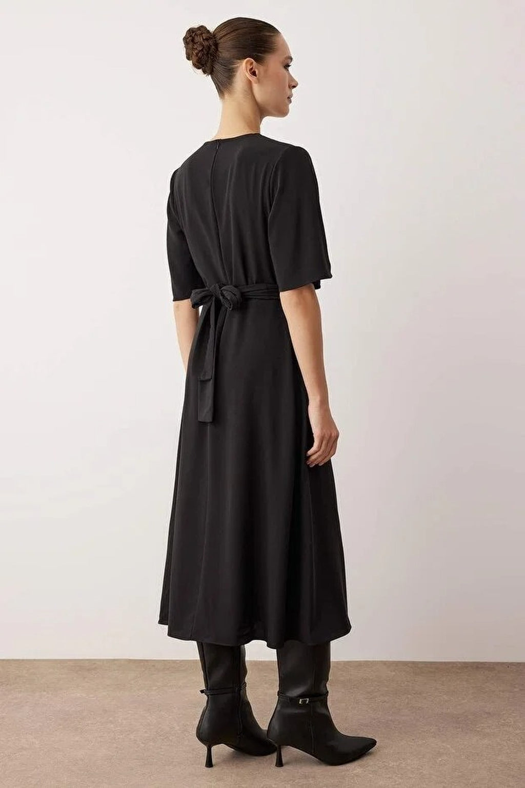 Midi Woven Dress with Accessory Details