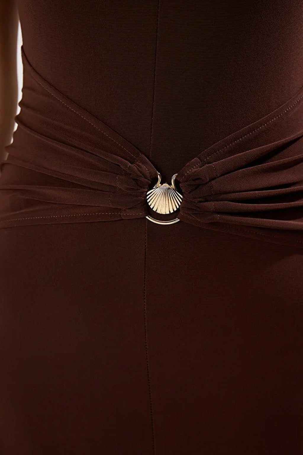 Maxi Elegant Evening Dress with Accessory Detail