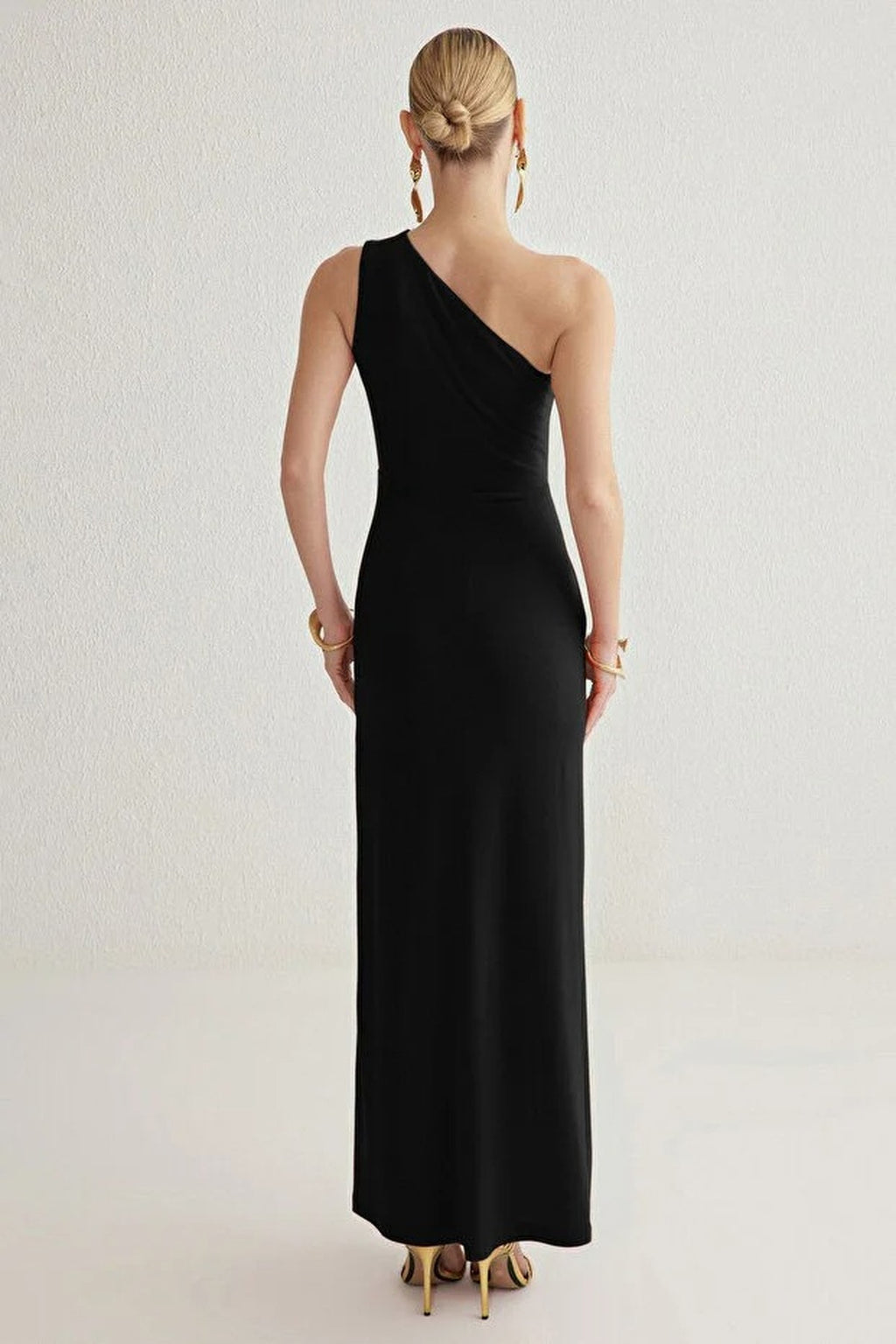Maxi Evening Dress with Accessory Detail