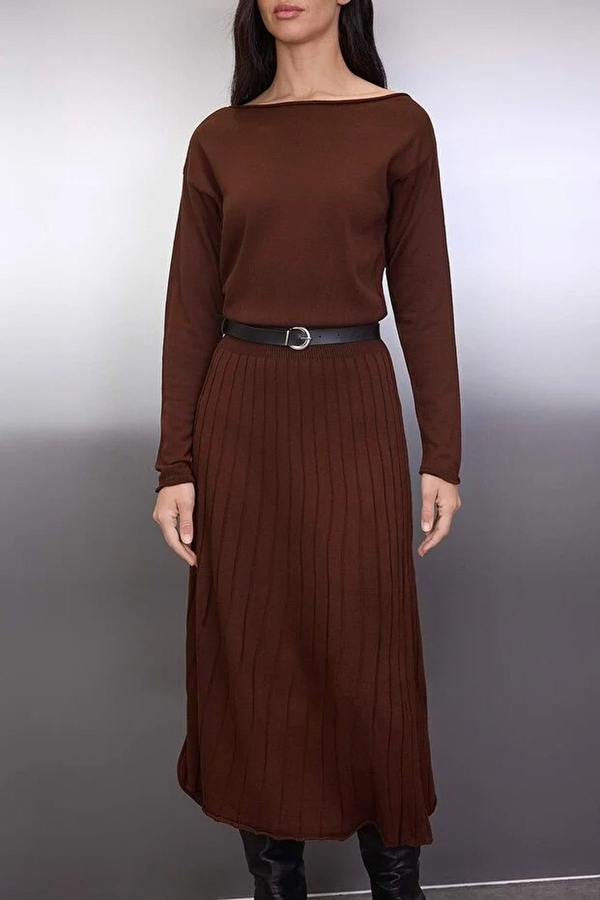 A-line Boat Neck Maxi Knit Belted Long Dress