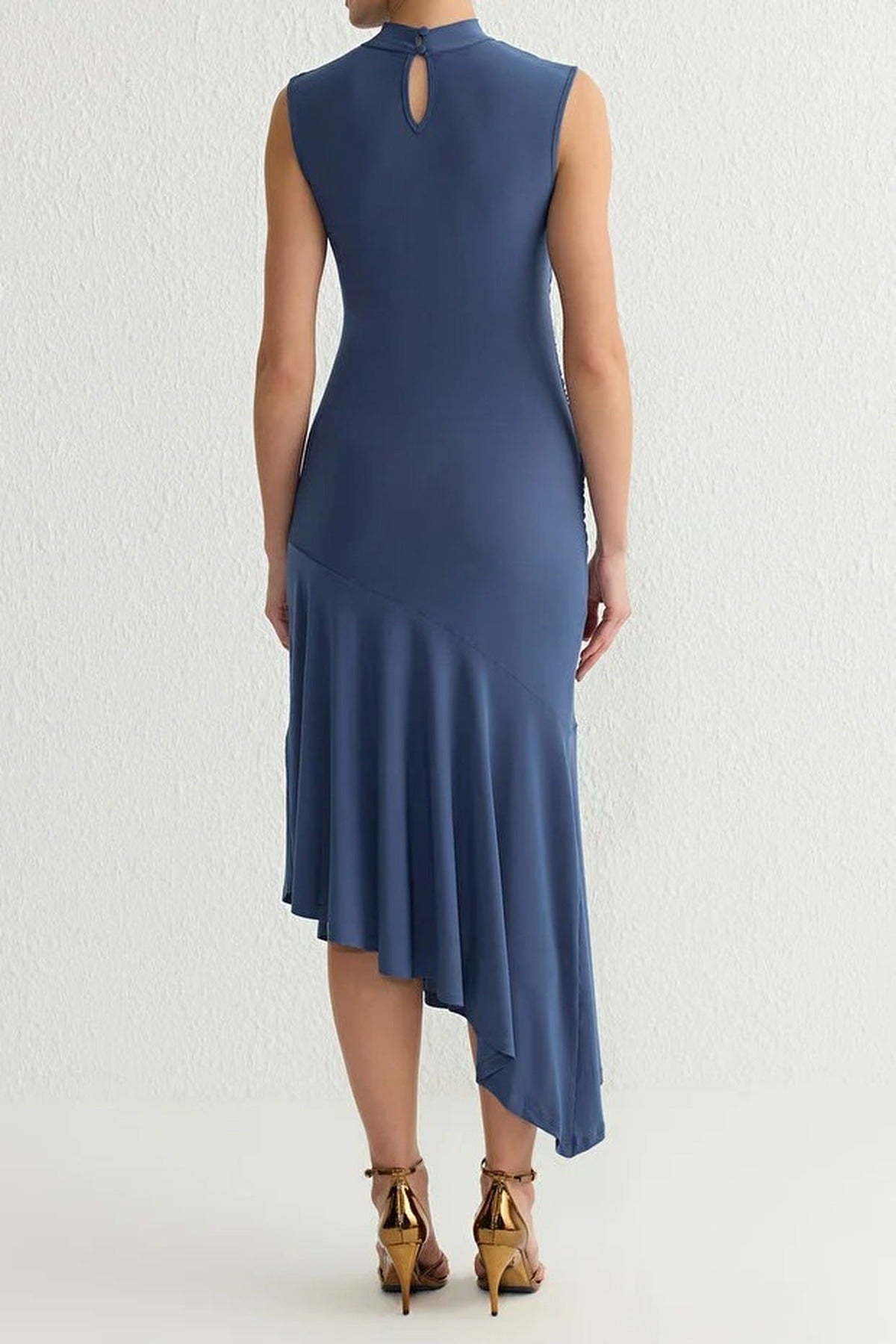 Elegant Knit Evening Dress with Ruffle Detail