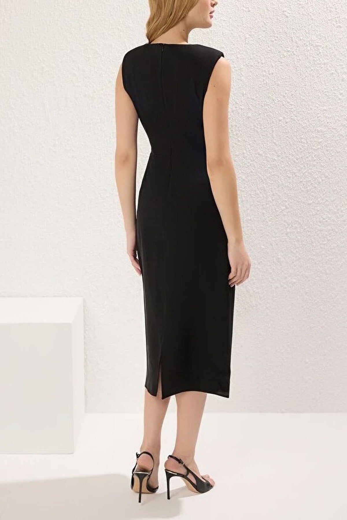 Midi Woven Dress with Accessory Details