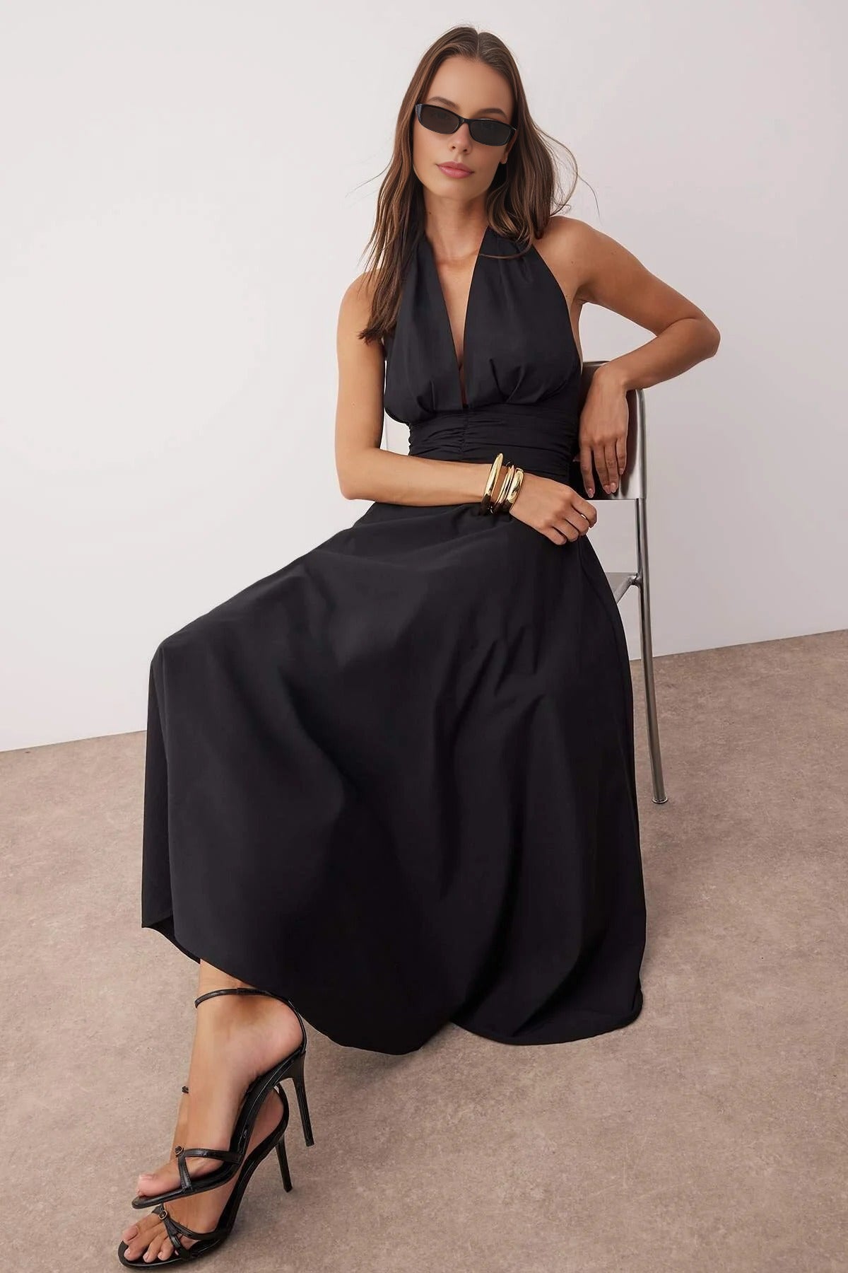 Low-Cut Halter Neck Poplin Lined Woven Dress