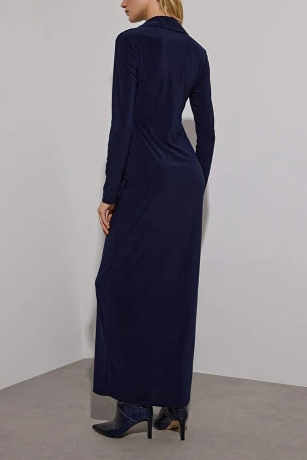 Polo Collar Buttoned Bodycon Maxi Knit Shirt Dress
