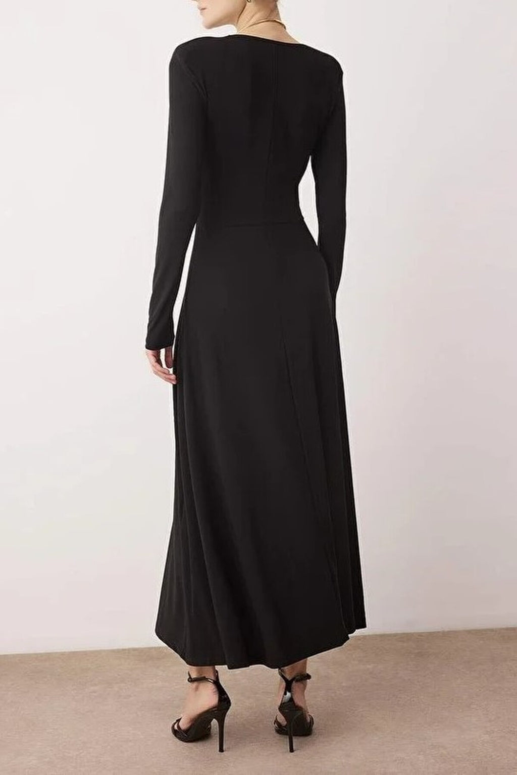 Padded V-Neck Knit Dress with Accessory Details