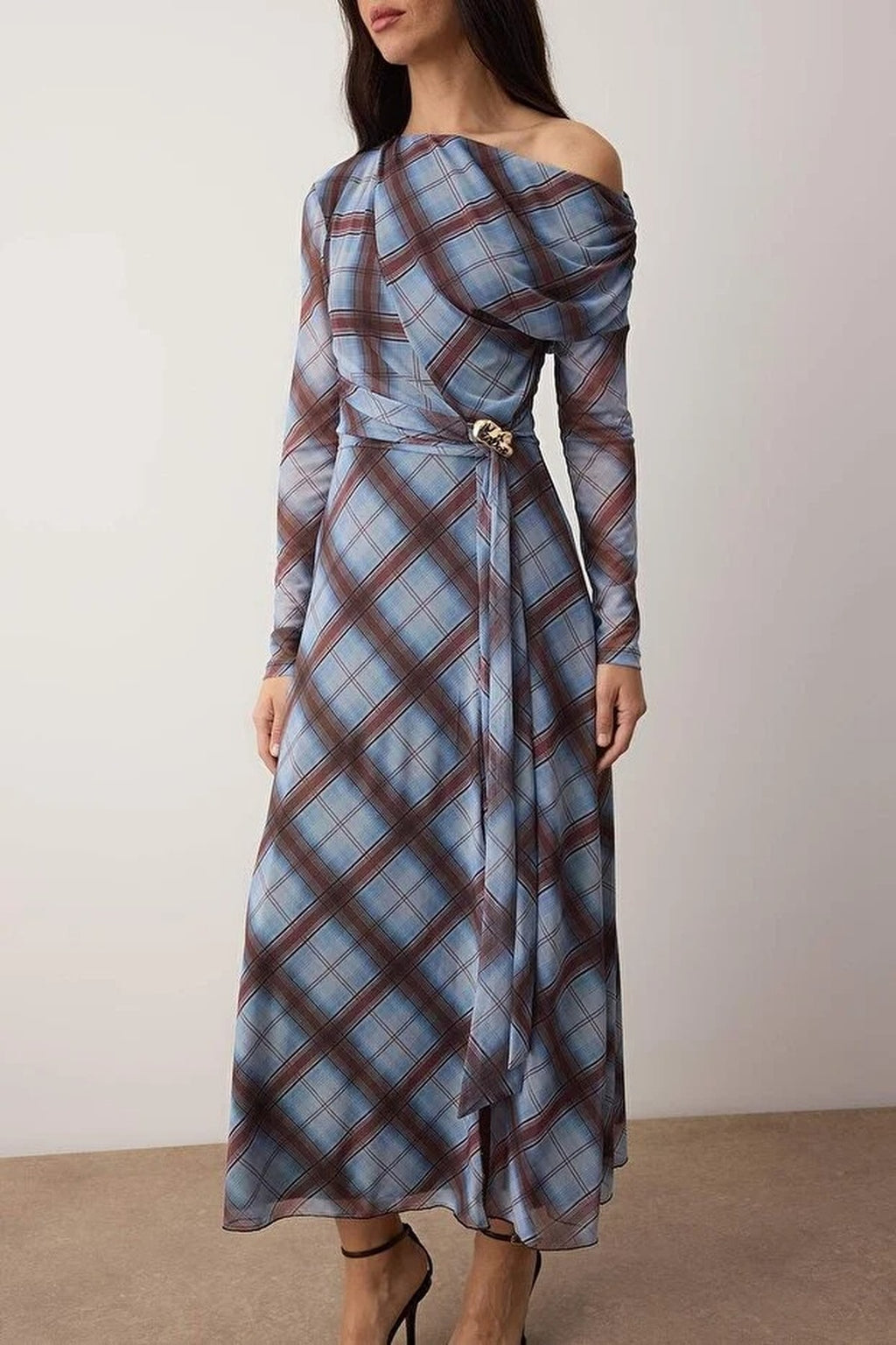 Lined Tulle Asymmetrical Maxi Knit Dress with Slit and Accessory Detail