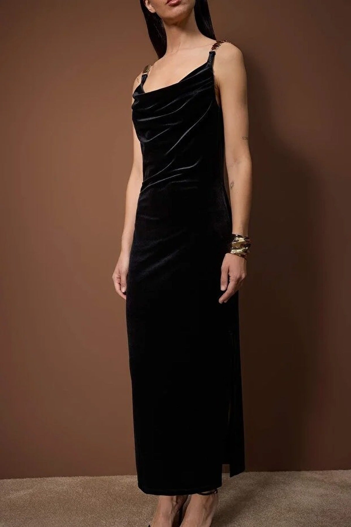 Knitted Velvet Maxi Unlined Dress with Accessory Details