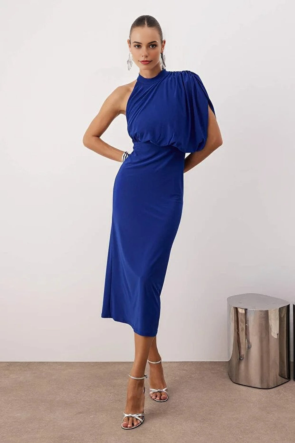 Knitted Maxi Unlined Dress with Asymmetrical Sleeve Detail