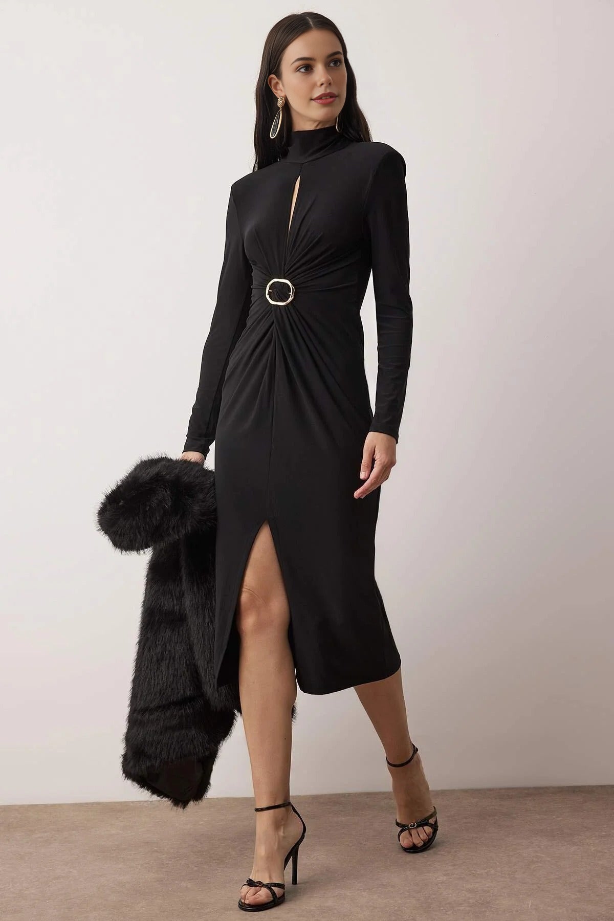 Knitted Midi Unlined Evening Dress with Cut Out Accessory Details